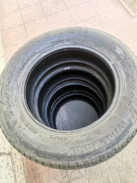 Гуми Зимни 195/65R15, снимка 2 - Гуми и джанти - 46946216