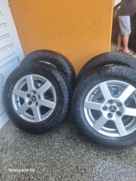    205/65R15  Mercedes-Benz E 250 | Mobile.bg    7