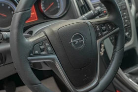 Opel Astra Coupe/GTC/Автопилот/Sport/Navi, снимка 8