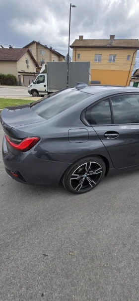 BMW 320, снимка 7