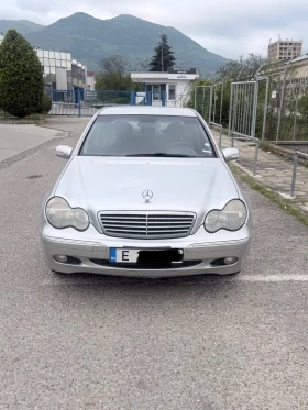 Mercedes-Benz C 200, снимка 1
