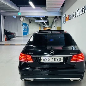 Mercedes-Benz E 350 АВТОКРЕДИТ* AMG ПАКЕТ* 360* ОБДУХВАНЕ* , снимка 4