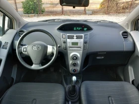 Toyota Yaris 1.3i климатик 87кс - 5900 лв. - 12225524 9