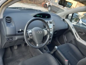 Toyota Yaris 1.3i климатик 87кс - 5900 лв. - 12225524 10