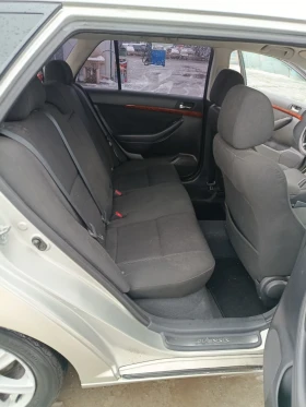 Toyota Avensis T-25 - 1878 € / 3673.05 лв. - 39688161 12