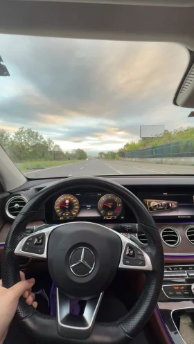 Mercedes-Benz E 220 Mercedes Benz E220 50.000km ORIGINAL - цена по договаряне - 28567212 6