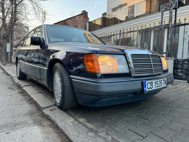 Mercedes-Benz 124 2, 3 / 136, снимка 1 - Автомобили и джипове - 43587500