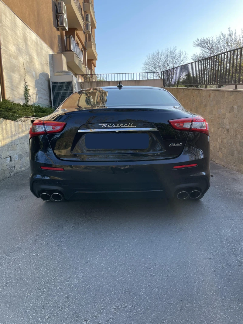 Maserati Ghibli, снимка 3 - Автомобили и джипове - 47304037