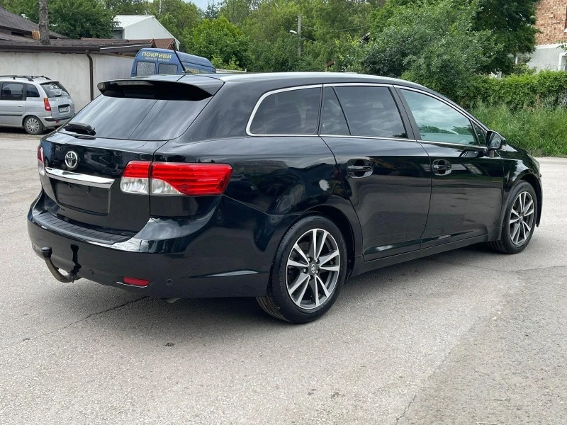 Toyota Avensis FaceLift* * Нави* * 2.2 150 Белгия, снимка 4 - Автомобили и джипове - 46142554