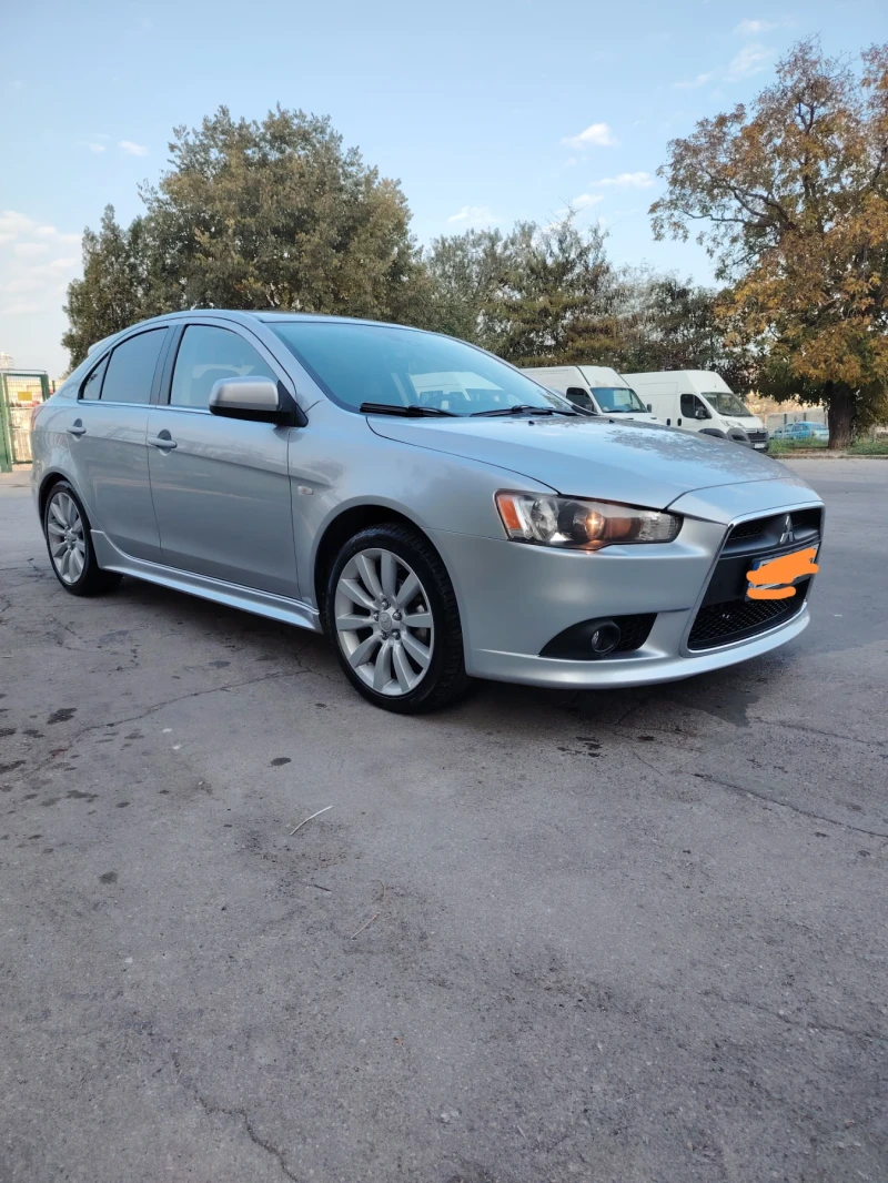 Mitsubishi Lancer 1, 8, снимка 2 - Автомобили и джипове - 47763541