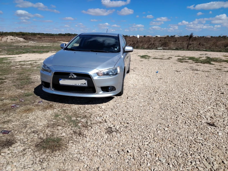 Mitsubishi Lancer 1, 8, снимка 2 - Автомобили и джипове - 47763541