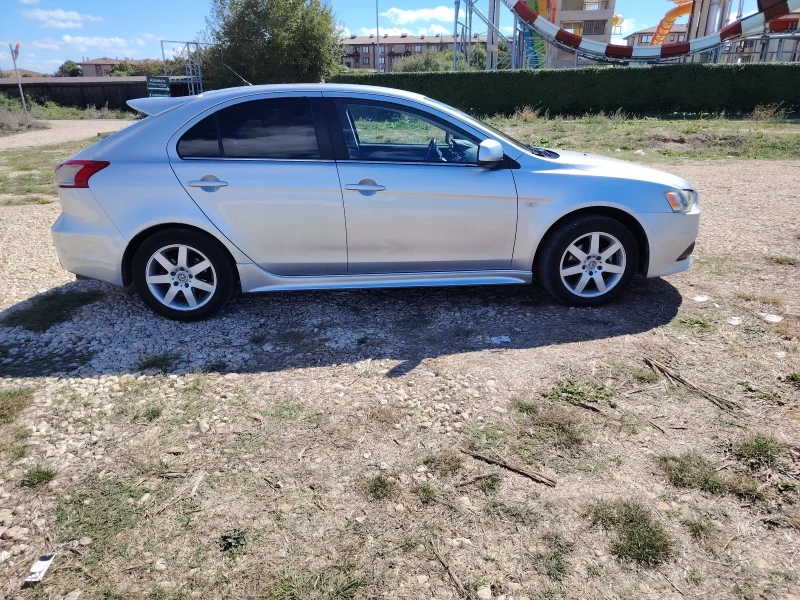 Mitsubishi Lancer 1, 8, снимка 6 - Автомобили и джипове - 47763541