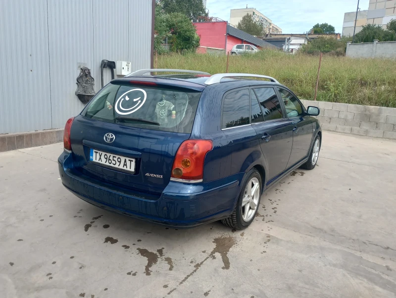 Toyota Avensis 1.8 VVT, снимка 3 - Автомобили и джипове - 48000129