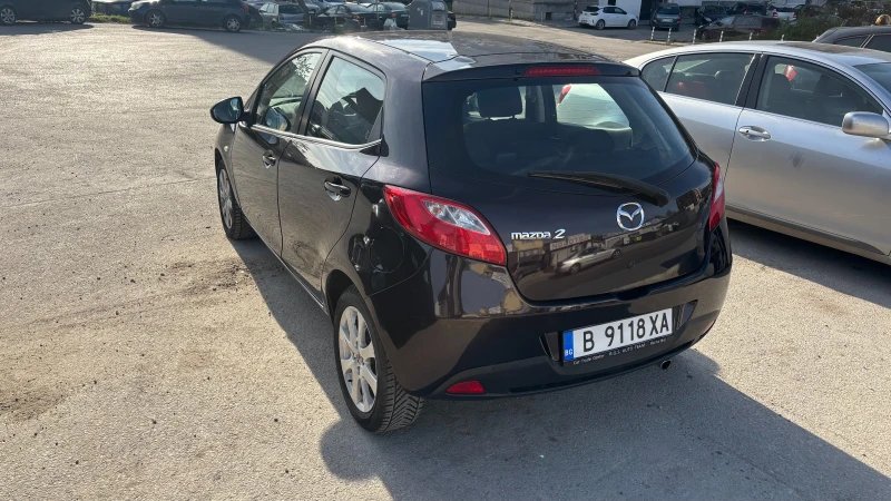 Mazda 2 Facelift, снимка 5 - Автомобили и джипове - 48348155