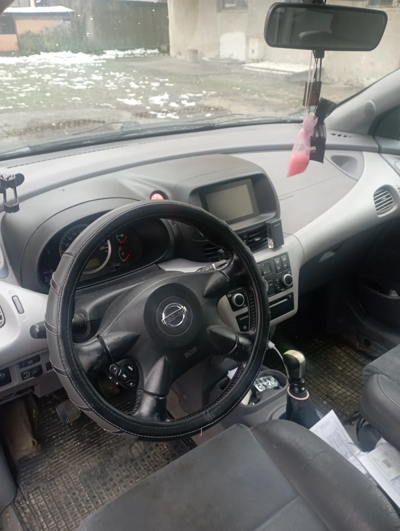 Nissan Almera tino, снимка 3 - Автомобили и джипове - 48479822