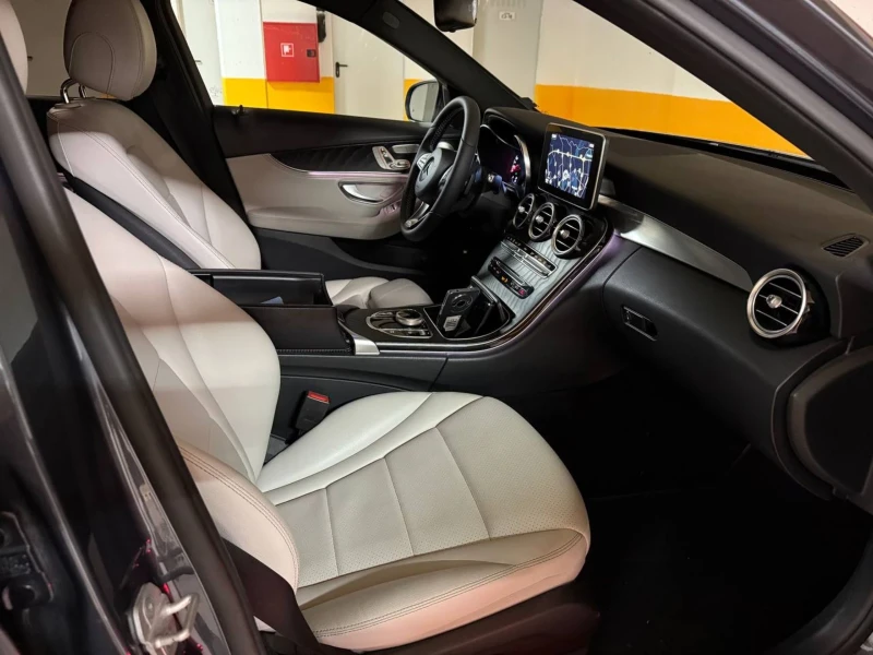 Mercedes-Benz C 300 4 Matic Регистриран, снимка 13 - Автомобили и джипове - 50838800