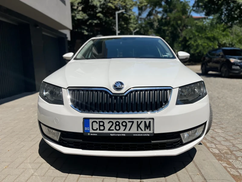Skoda Octavia, снимка 2 - Автомобили и джипове - 51940412