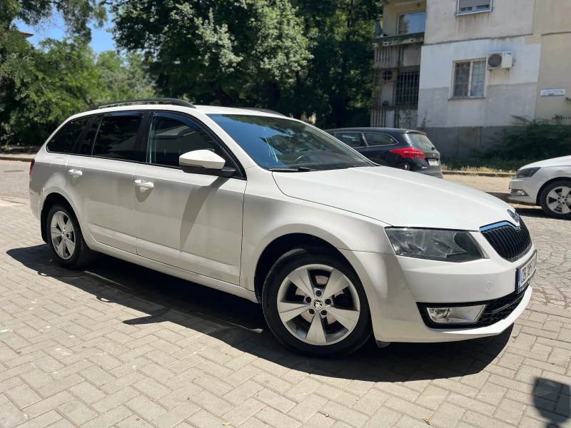 Skoda Octavia, снимка 3 - Автомобили и джипове - 51940412