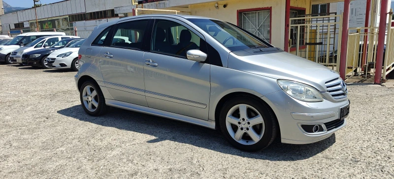 Mercedes-Benz B 200 2.0D-Автом., снимка 9 - Автомобили и джипове - 52521527