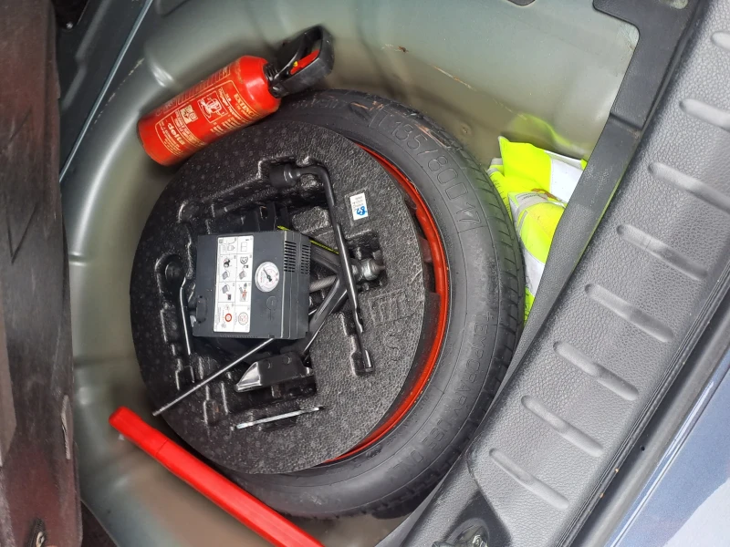 Hyundai I40, снимка 15 - Автомобили и джипове - 52029501