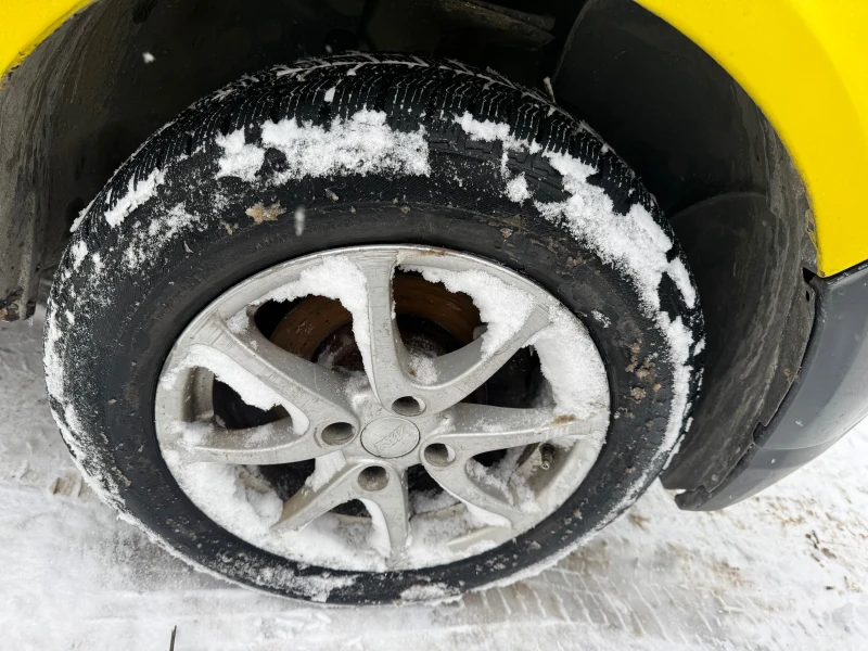 Dacia Sandero 1.4MPI, снимка 9 - Автомобили и джипове - 53131466