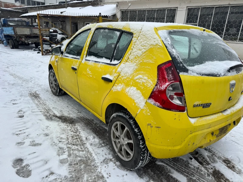 Dacia Sandero 1.4MPI, снимка 5 - Автомобили и джипове - 53131466