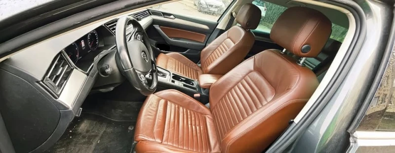 VW Passat 2.0 TDI Digital 4Motion Highline 360, снимка 5 - Автомобили и джипове - 53172415