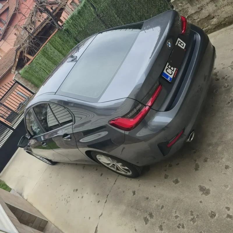 BMW 320, снимка 2 - Автомобили и джипове - 53476634