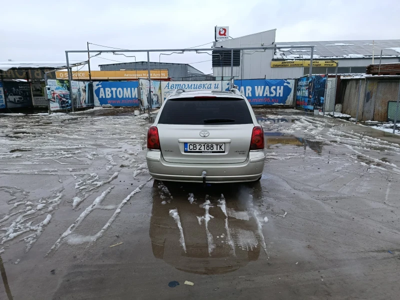 Toyota Avensis T-25, снимка 3 - Автомобили и джипове - 53581654