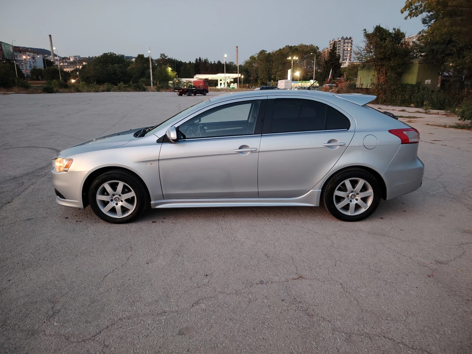 Mitsubishi Lancer 1, 8 - изображение 7