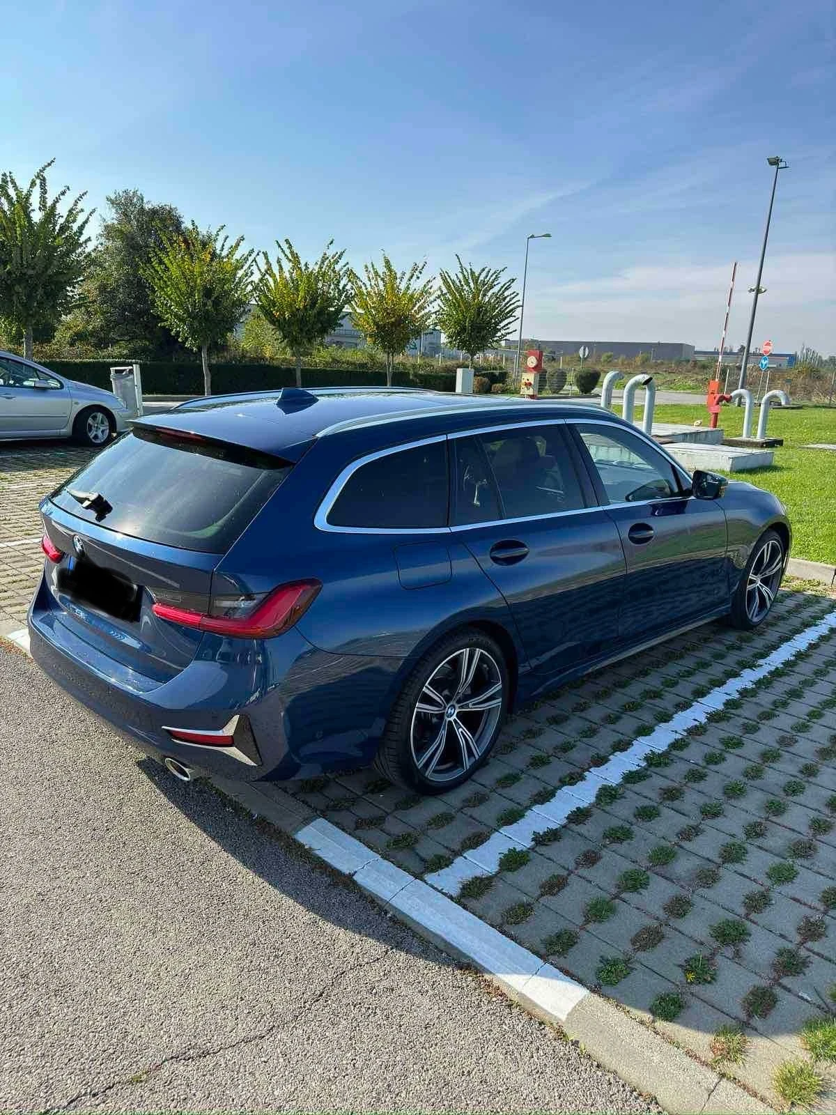 BMW 320 xDrive - изображение 3