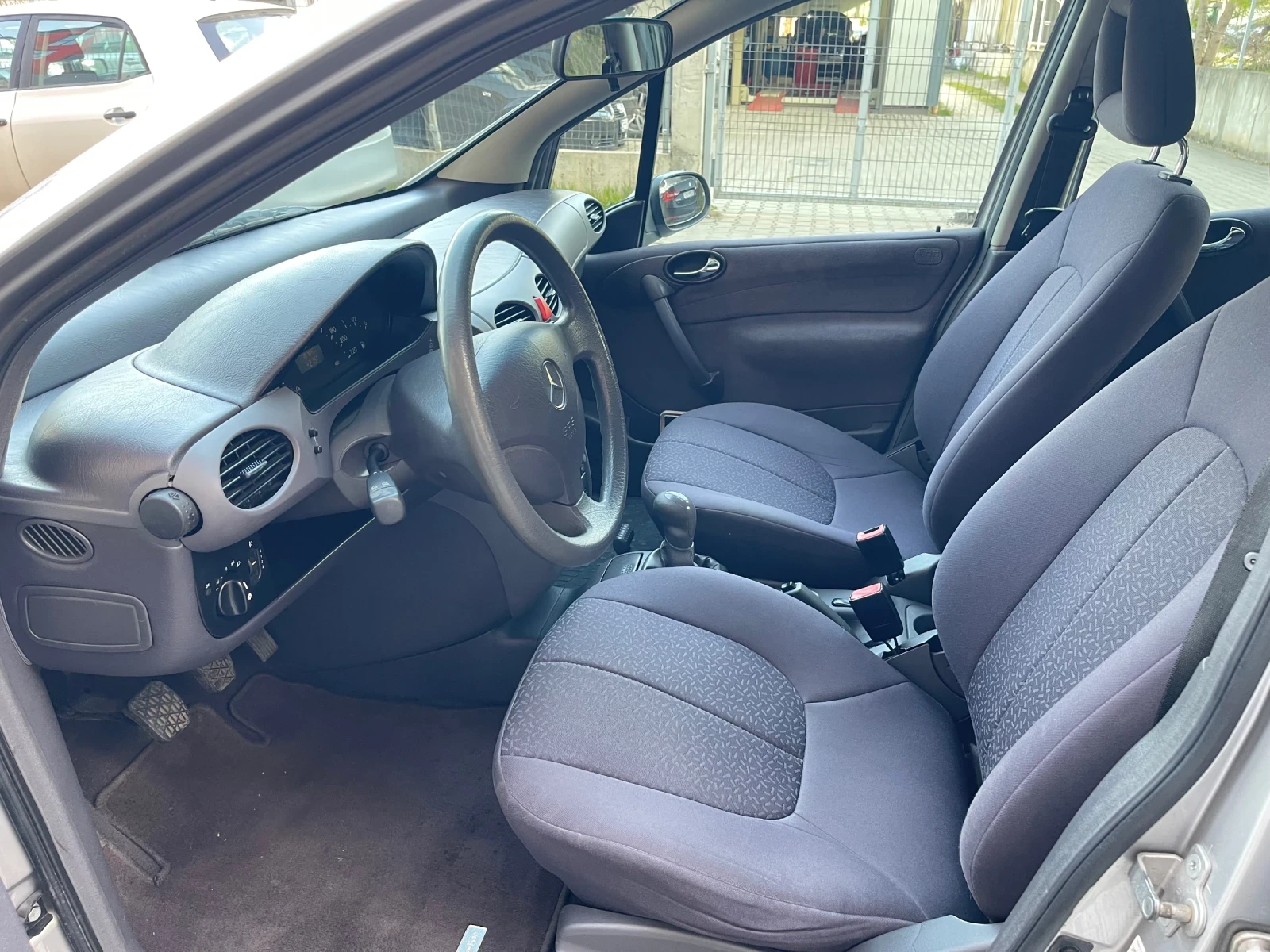 Mercedes-Benz A 170  КЛИМАТРОНИК  Нови Гуми  - изображение 7