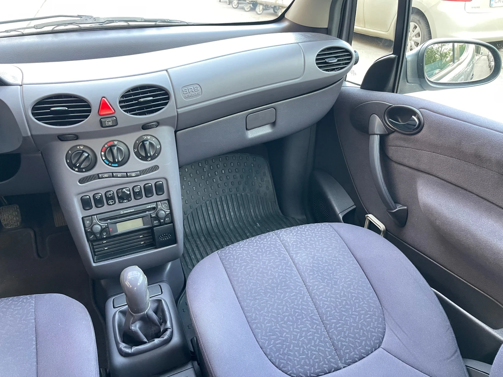 Mercedes-Benz A 170  КЛИМАТРОНИК  Нови Гуми  - изображение 10