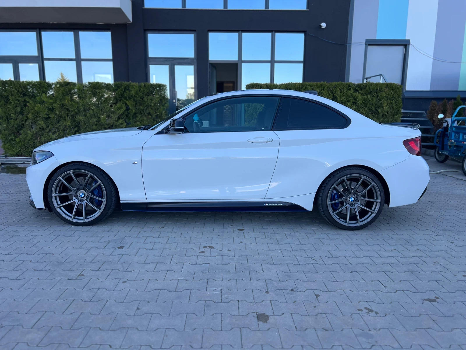 BMW 220 M Performance  - изображение 9