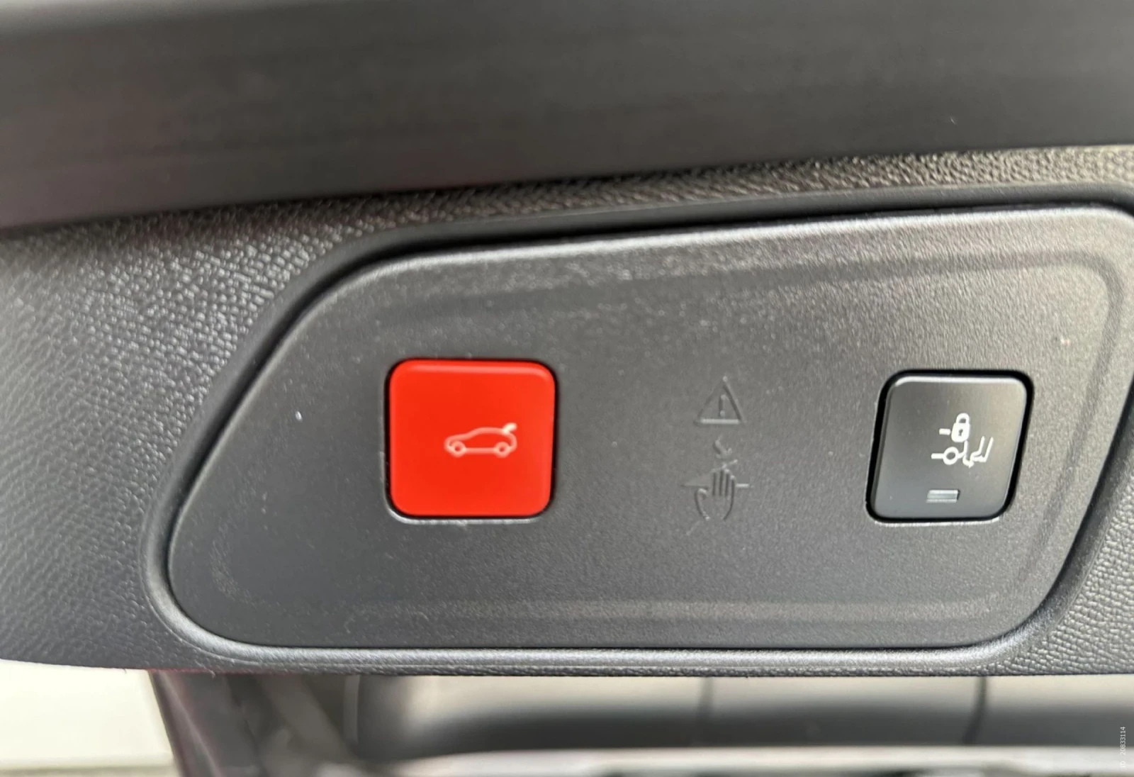 Peugeot 3008  225 Allure 1, 6 Plug-ln hybrid | Mobile.bg   17