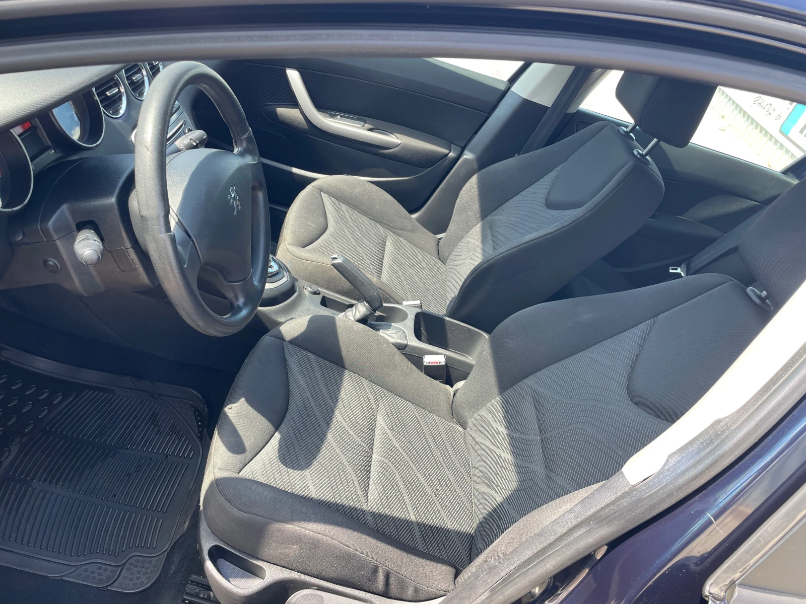 Peugeot 308 1.6i auto - изображение 10