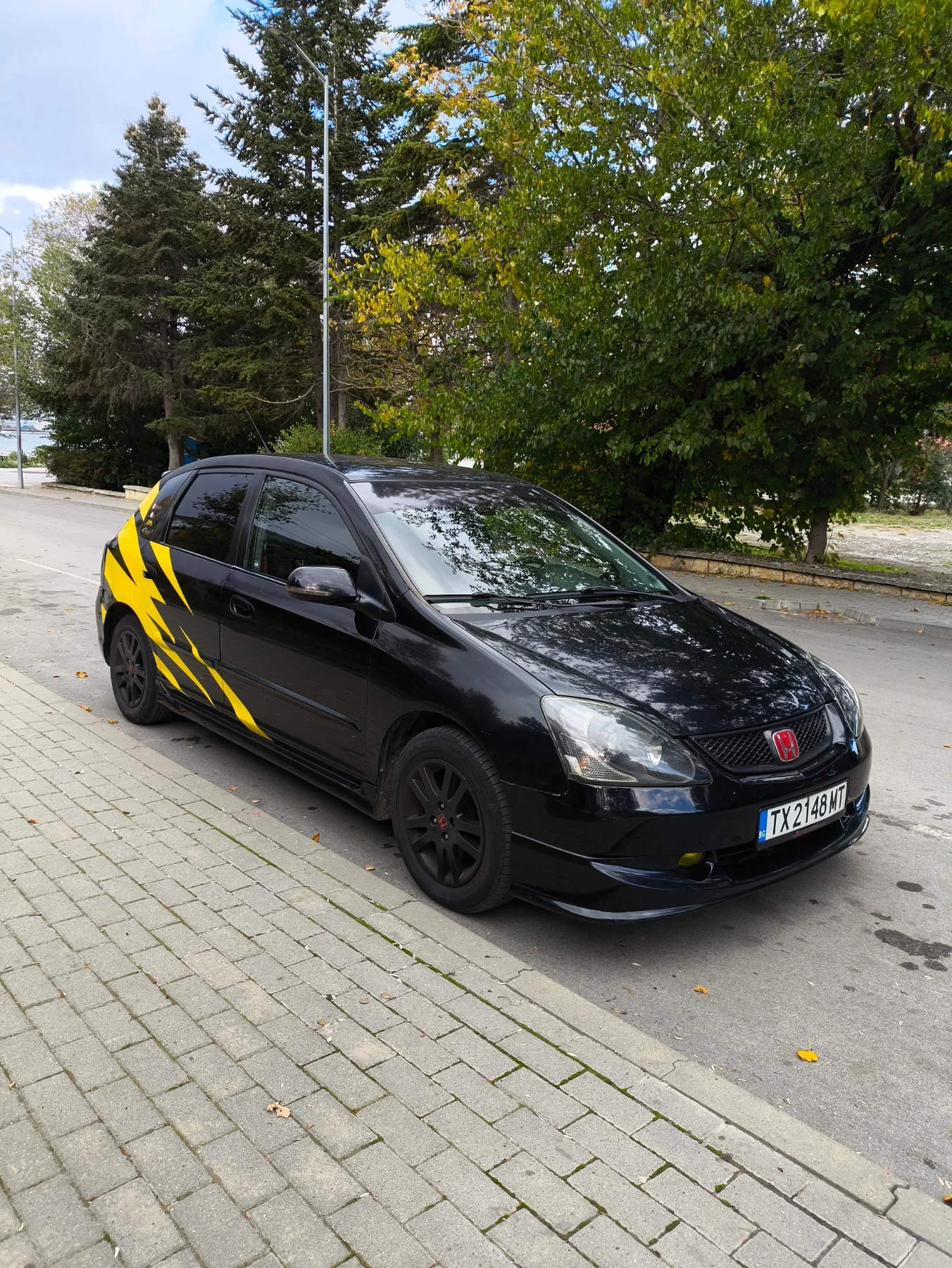 Honda Civic 1.7 - изображение 7