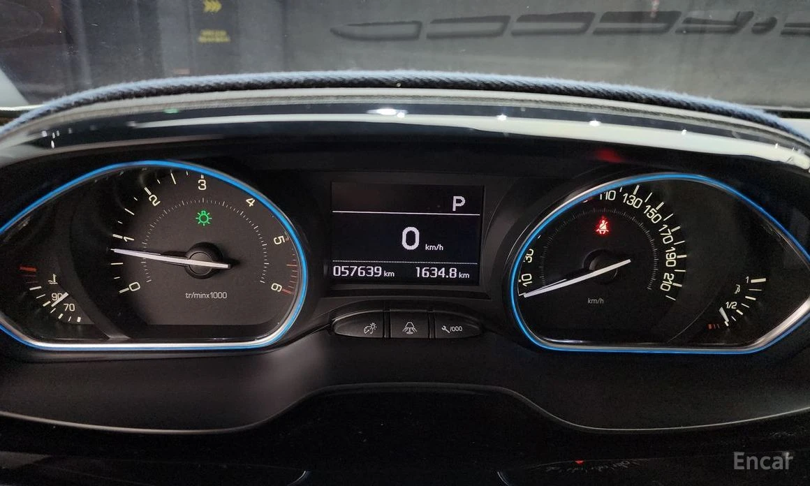 Peugeot 2008  - изображение 8