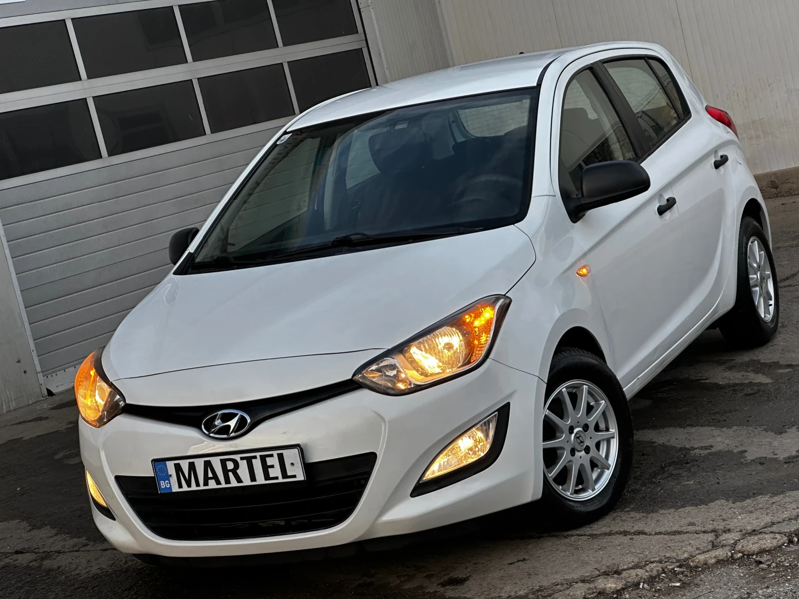 Hyundai I20 1.2i/ / 4- | Mobile.bg   1