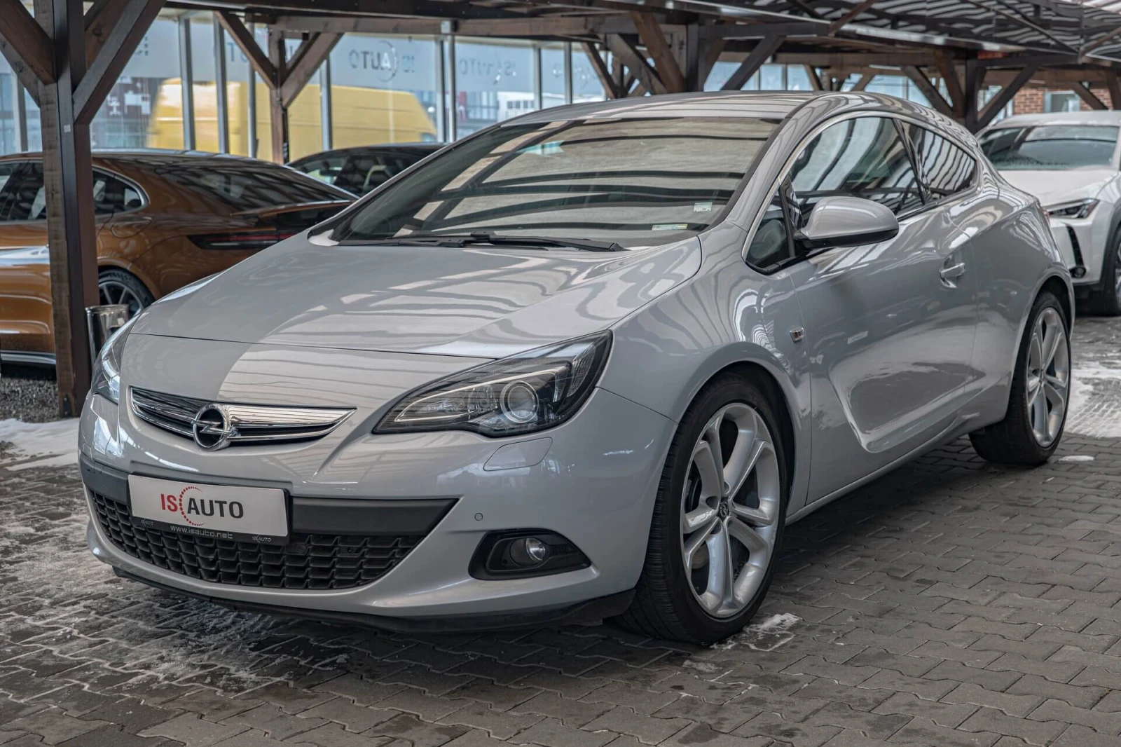 Opel Astra Coupe/GTC/Автопилот/Sport/Navi - изображение 3