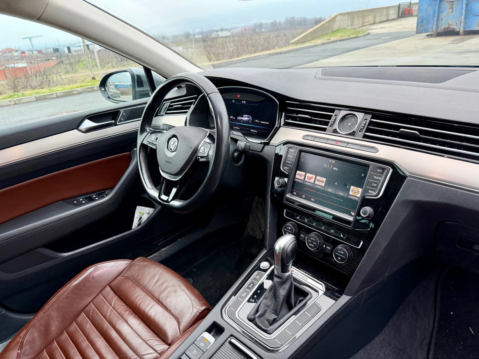 VW Passat 2.0 TDI Digital 4Motion Highline 360 | Mobile.bg � ����������� 13