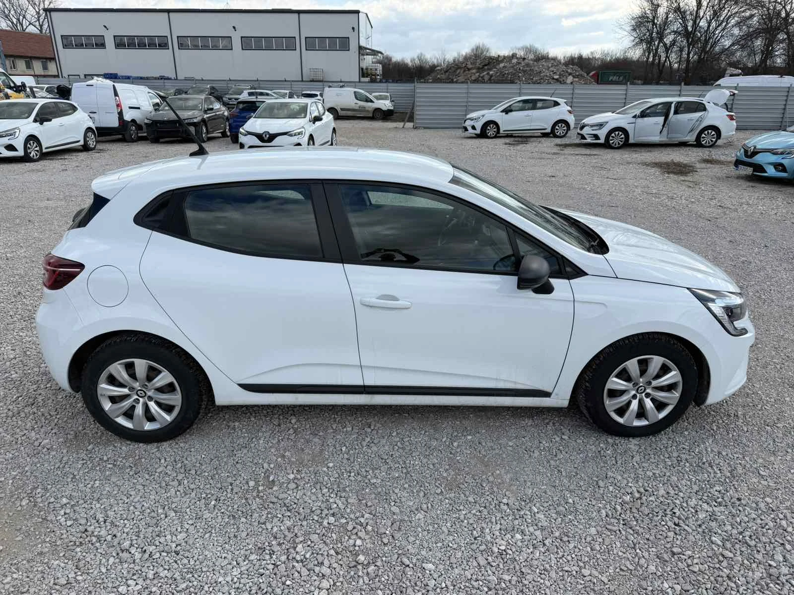 Renault Clio 1.0TCe 92k.c. - изображение 5