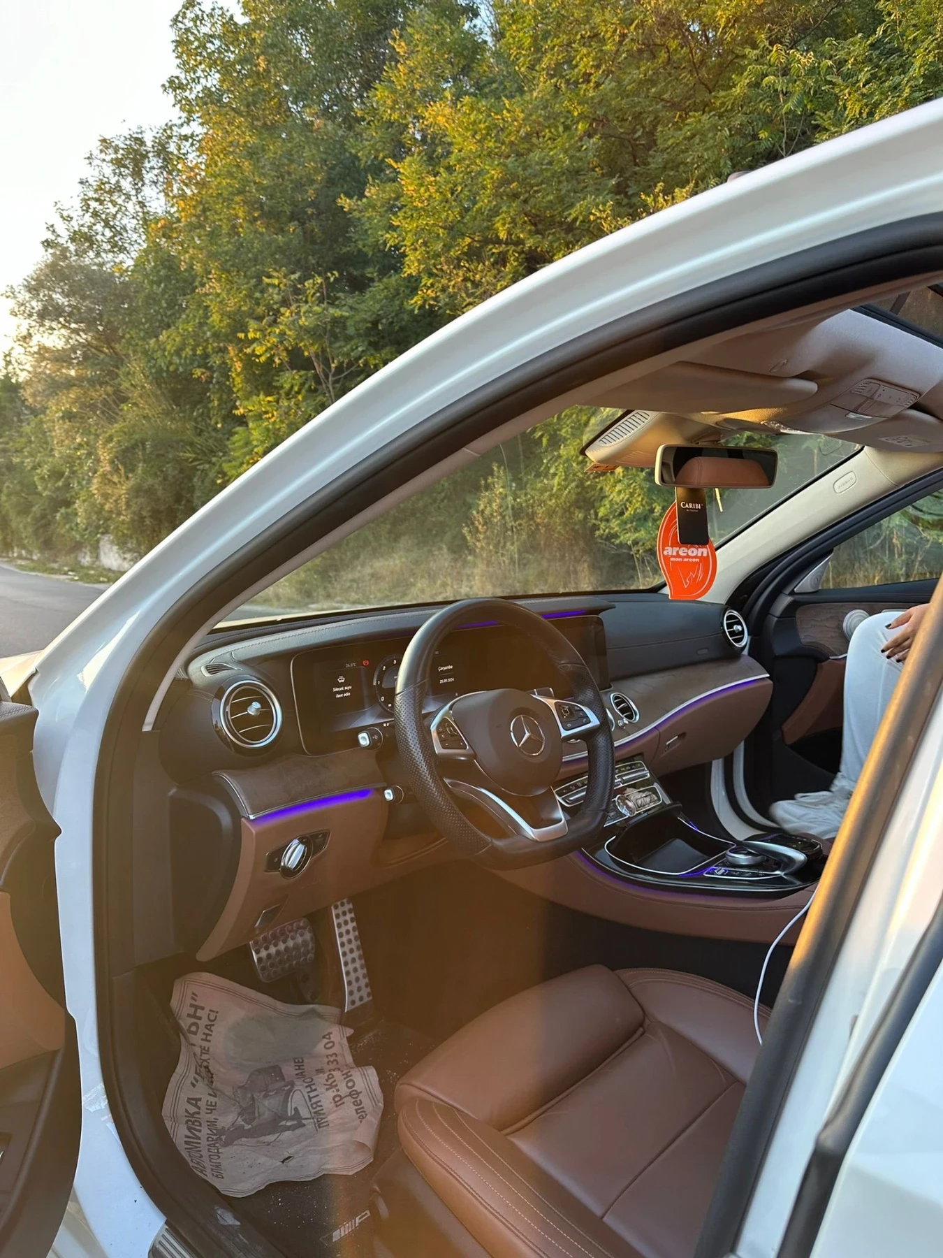 Mercedes-Benz E 220 Mercedes Benz E220 50.000km ORIGINAL - изображение 4