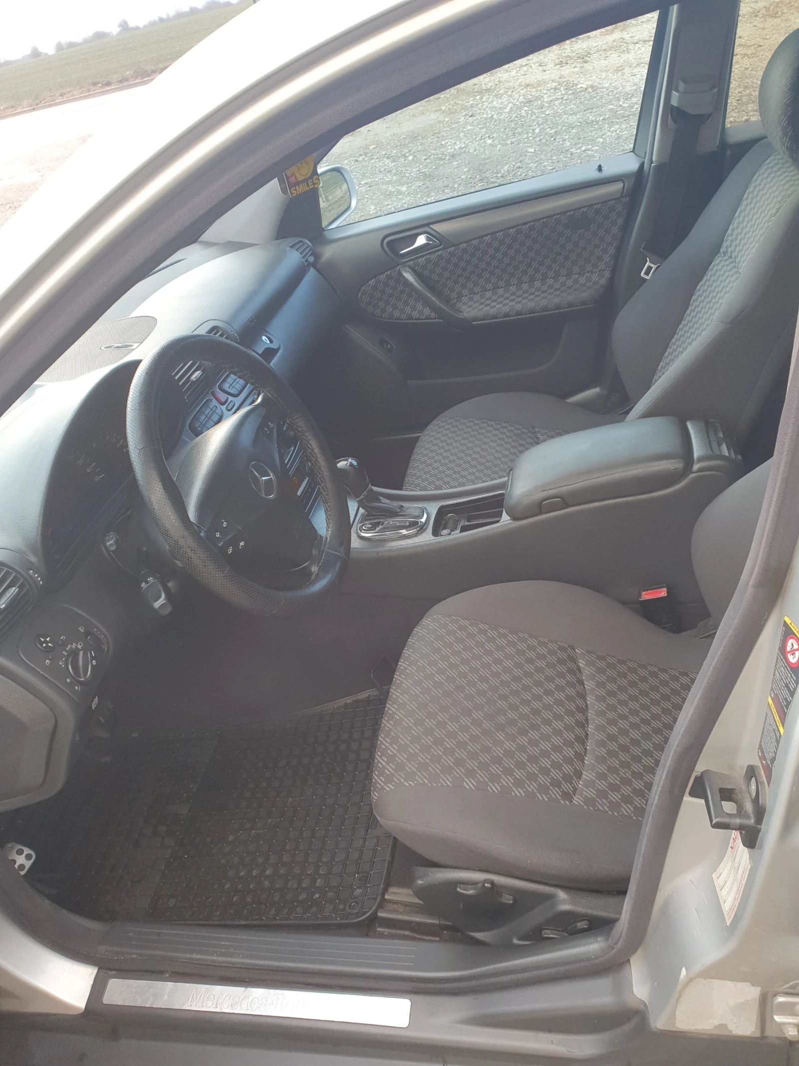 Mercedes-Benz C 270, снимка 6 - Автомобили и джипове - 53780142