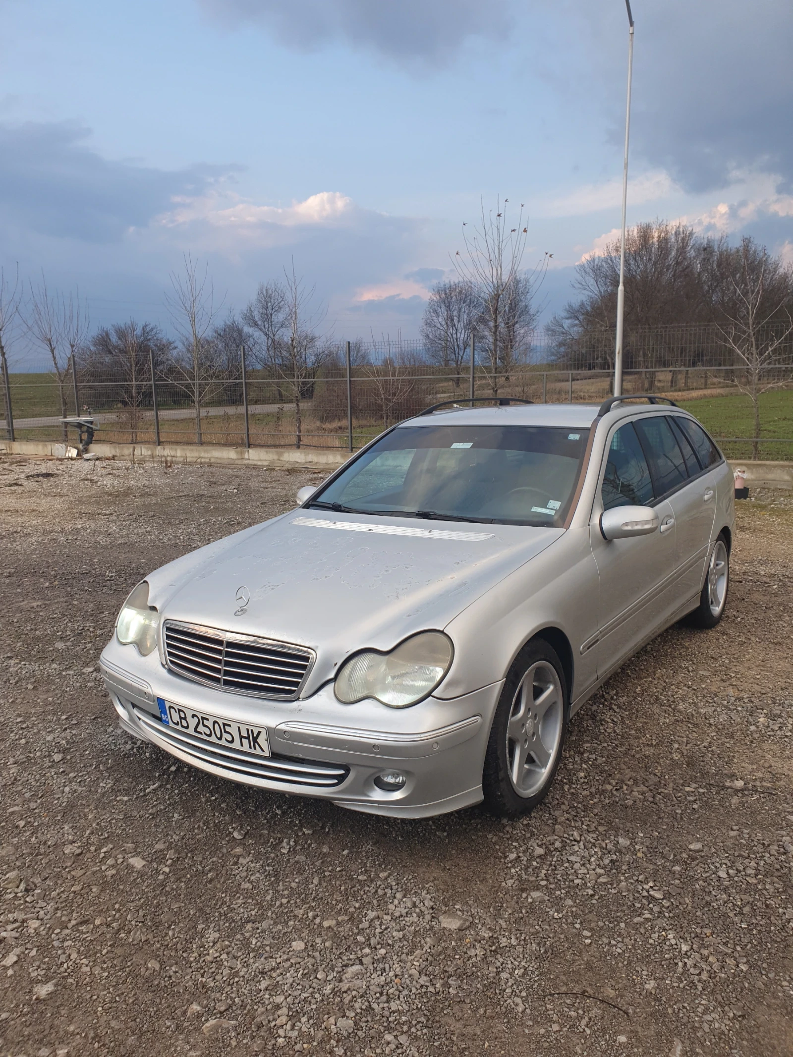 Mercedes-Benz C 270, снимка 2 - Автомобили и джипове - 53780142