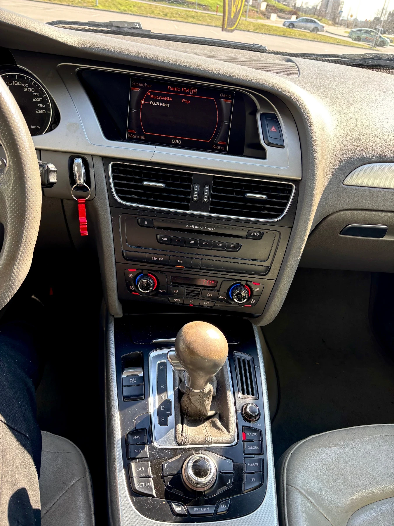 Audi A4, снимка 7 - Автомобили и джипове - 54006359