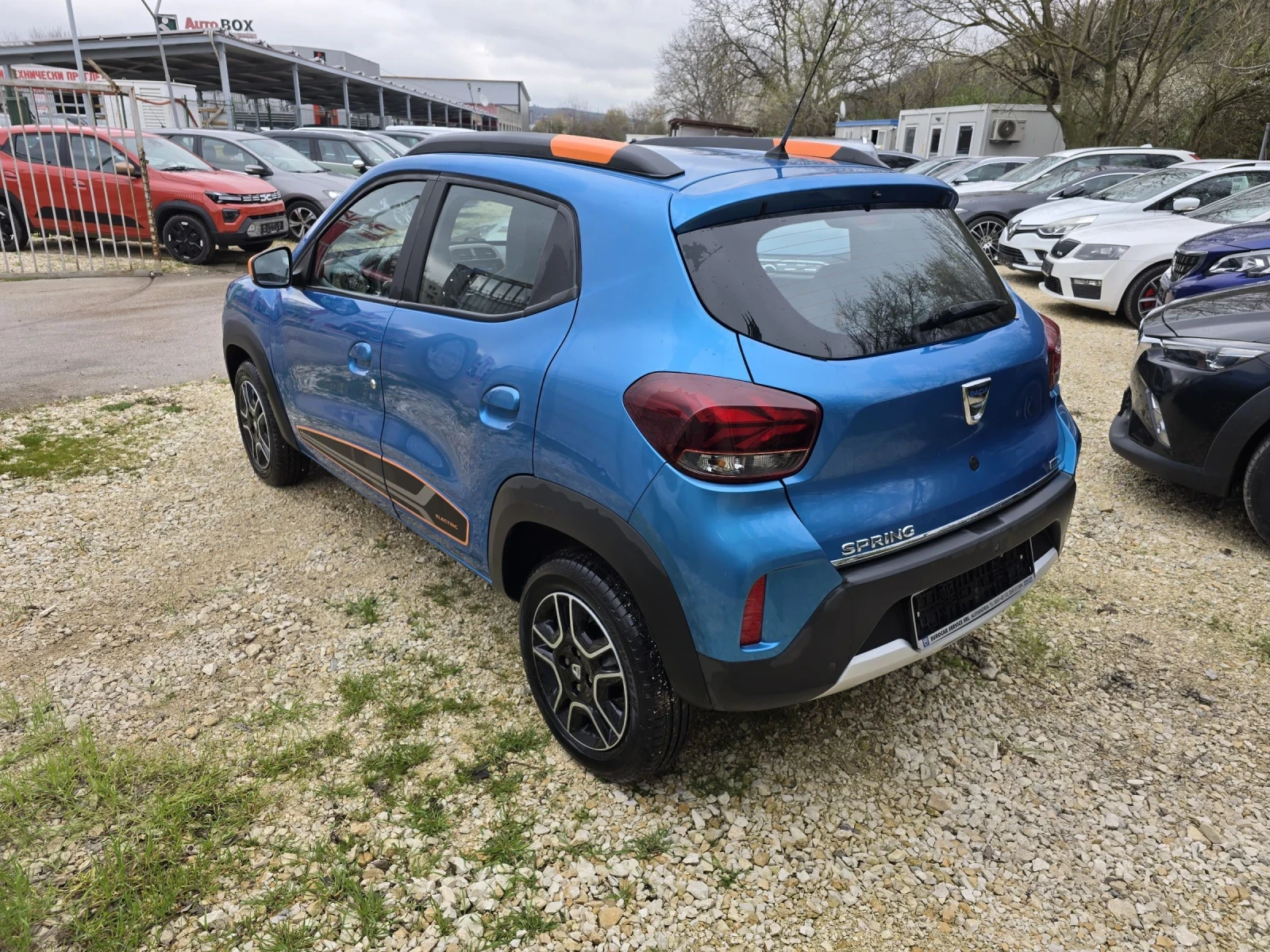 Dacia Spring Comfort Plus 45CCS Гаранция Лизинг, снимка 3 - Автомобили и джипове - 54080550