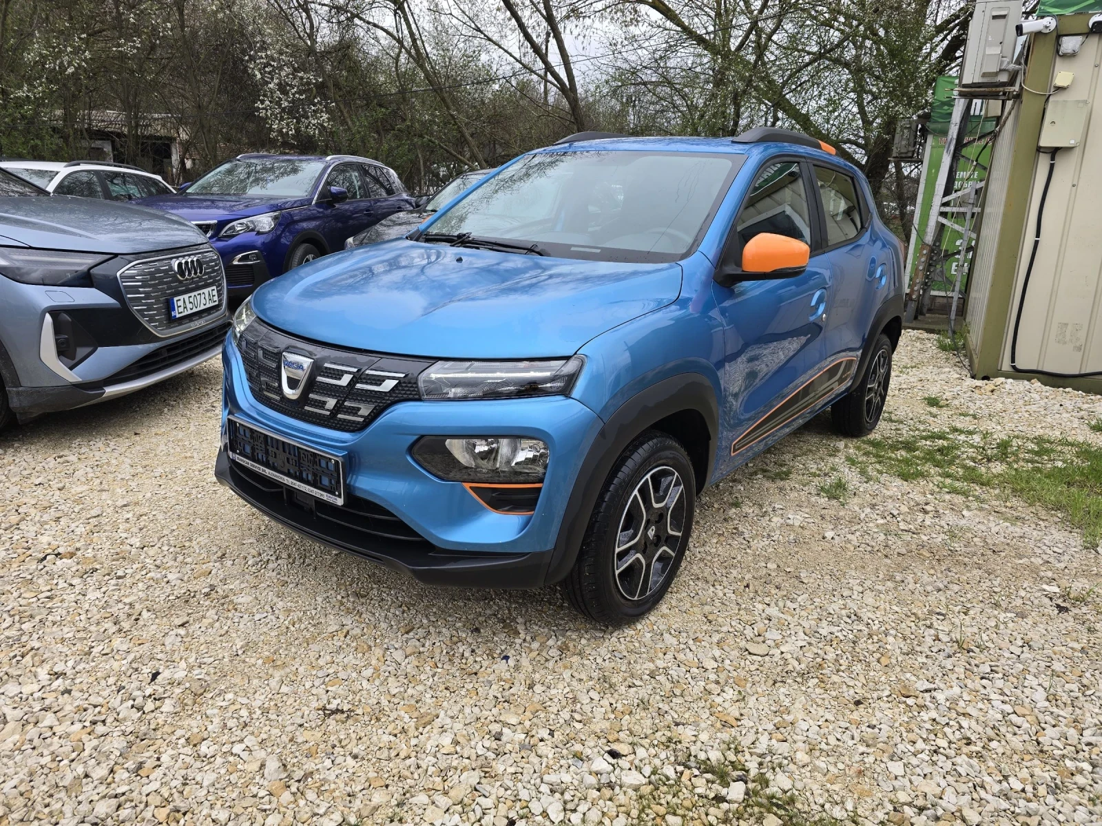 Dacia Spring Comfort Plus 45CCS Гаранция Лизинг