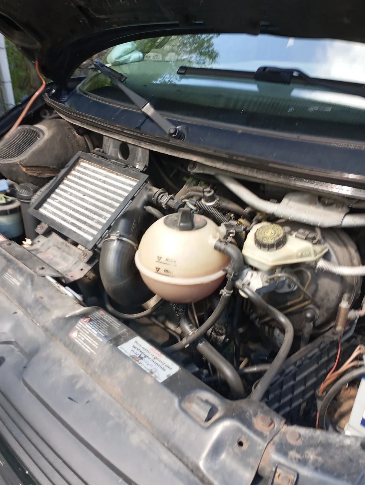 VW Caddy Tdi , снимка 2 - Автомобили и джипове - 54629182
