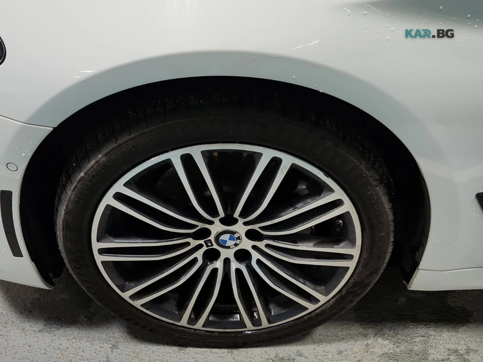 BMW 530 XDRIVE * MPACK * АвтоКредит* (ЦЕНА ДО БГ), снимка 6 - Автомобили и джипове - 54633825